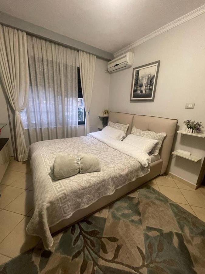 Nice Central Apartment In Tirana City Luaran gambar